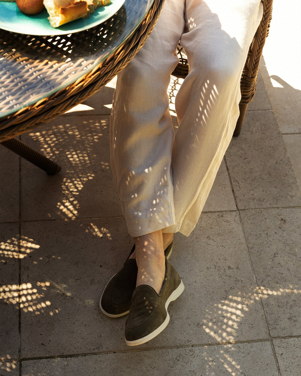 Brännö II – Moss Green Suede