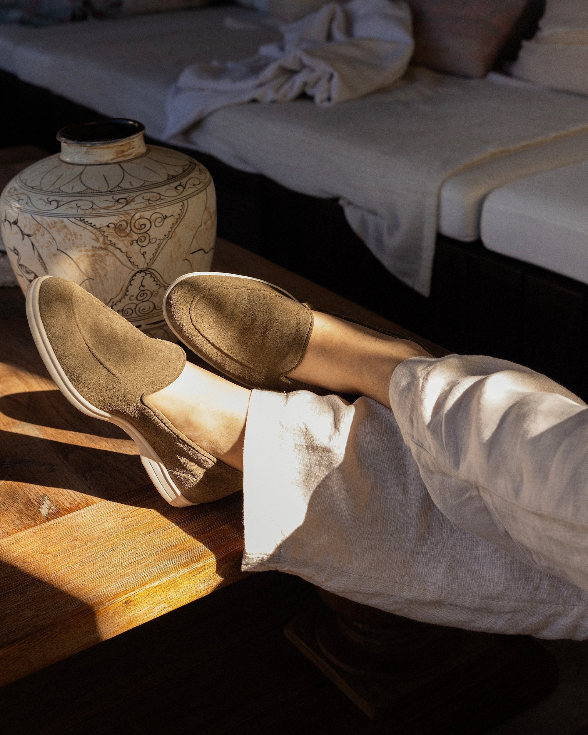 Brännö II – Moss Green Suede