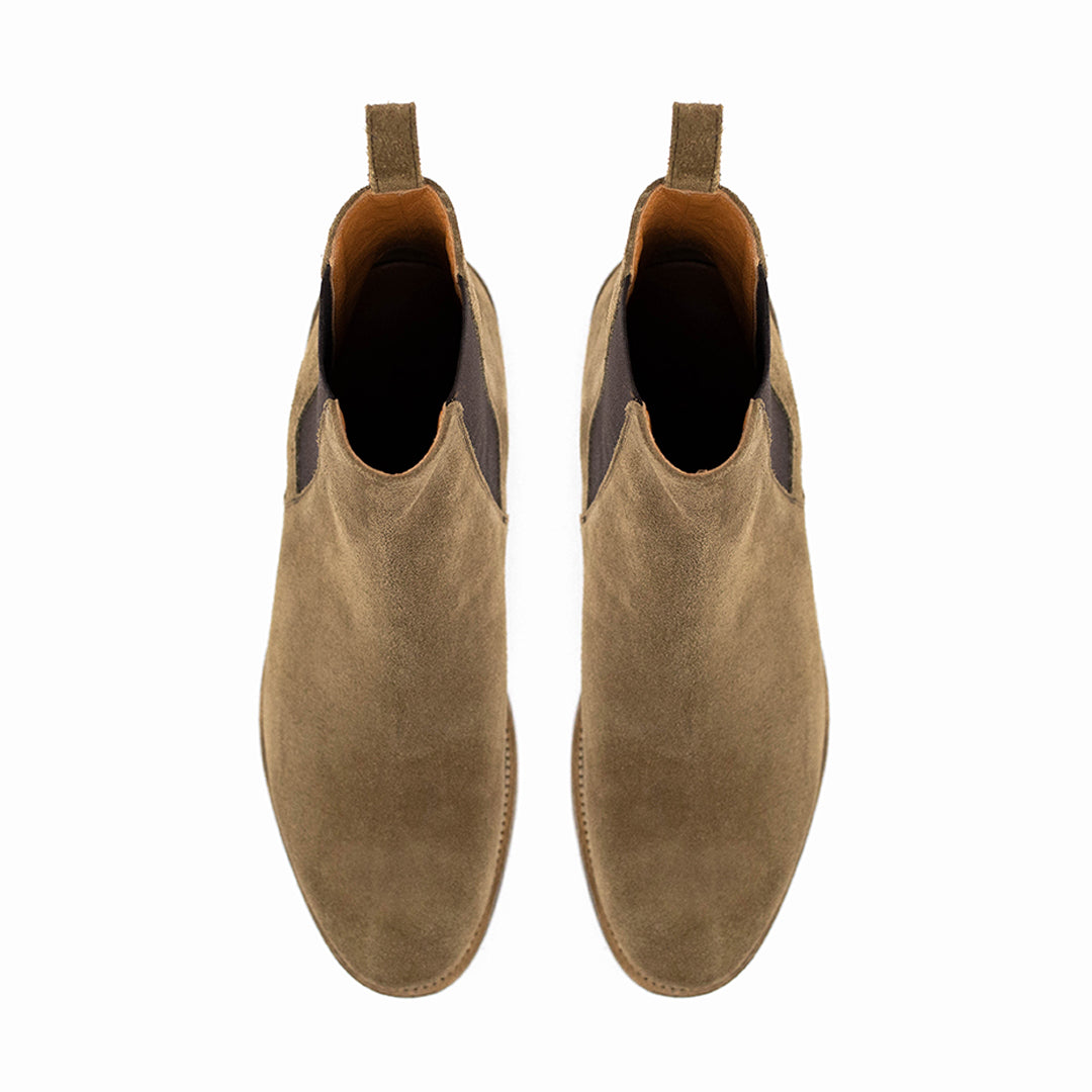 THE CLASSIC ALPACA CHELSEA BOOTS