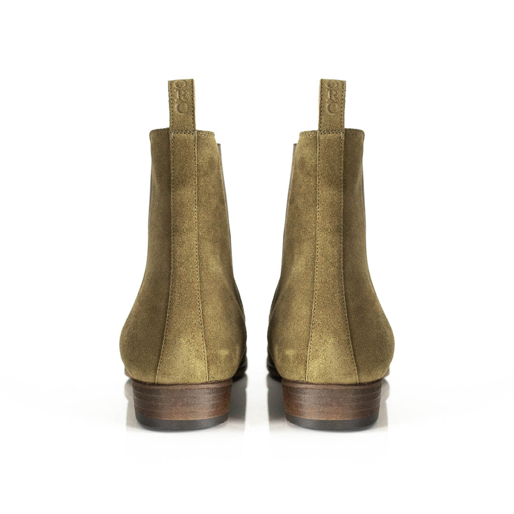 THE OLIVE GRANADA CHELSEA BOOTS
